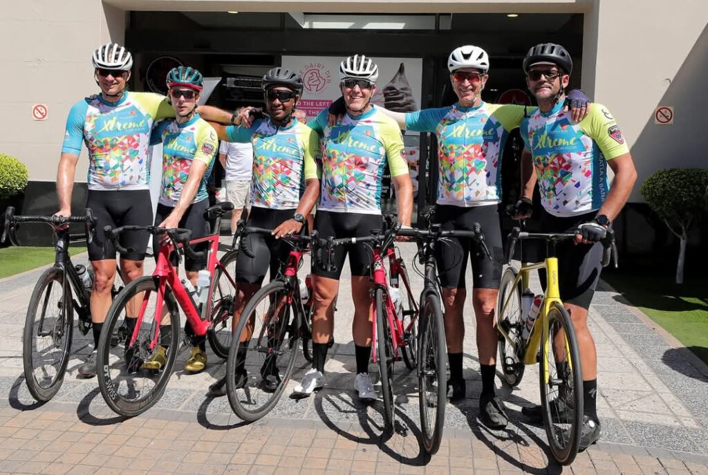 Cycle tour