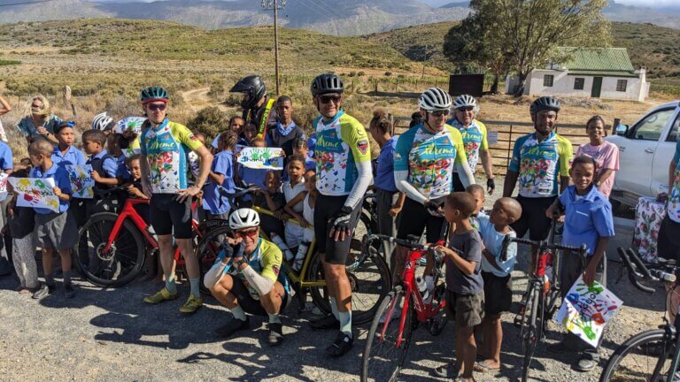 Cycle tour