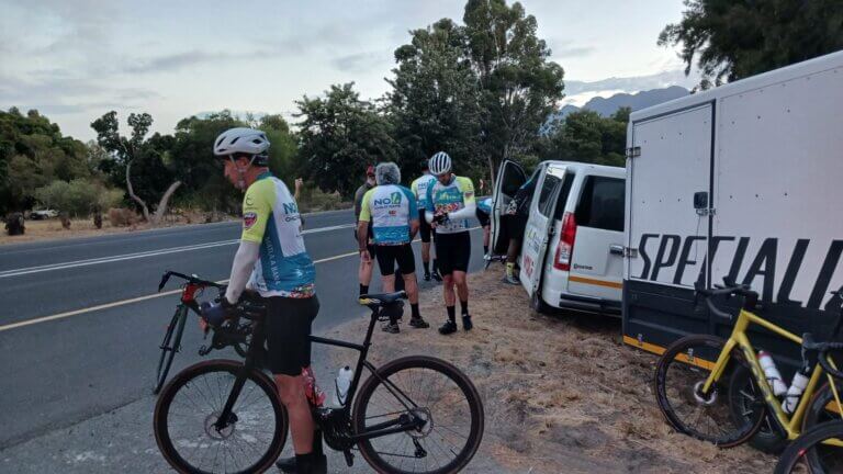 Cycle tour